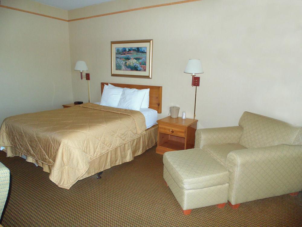 American Inn And Suites ฮอตันเลค ภายนอก รูปภาพ